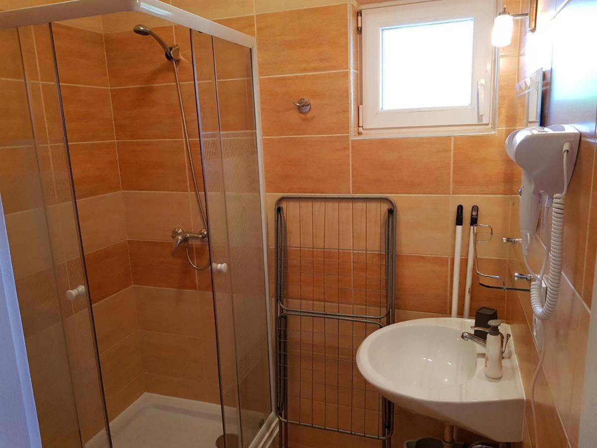 Napsugar Villa B Siofok Ngoại thất bức ảnh