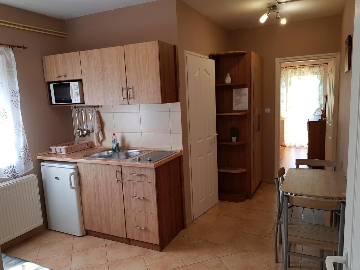 Napsugar Villa B Siofok Ngoại thất bức ảnh